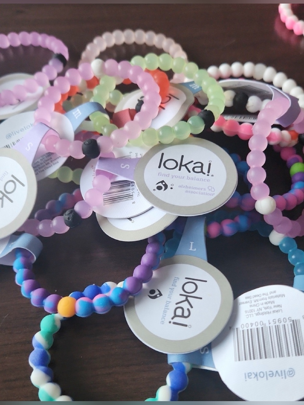 20 Lokai Kids Silicone Beaded
Bracelet - Random Colors and Sizes